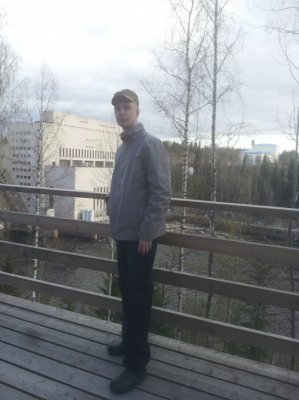 Vesivoimalat on kivoja paikkoja! Tosin vähä kyl huimas joissain kohin! :D